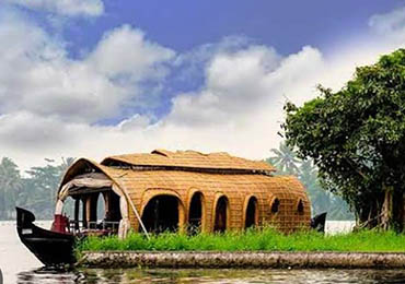Deluxe Houseboats