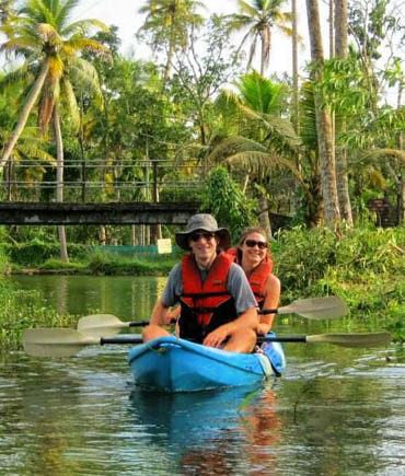 KAYAK BOATS